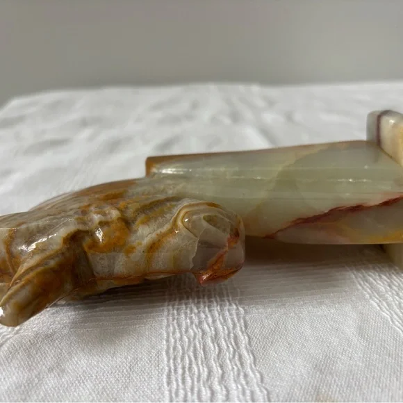 Elegant Brown and Cream Onyx Unicorn Head Bookends